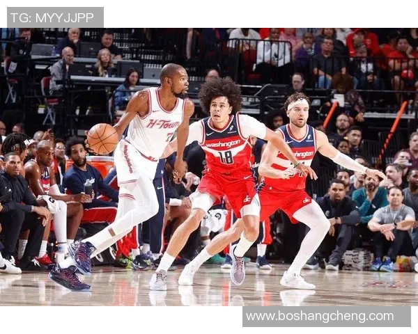 火箭队与摸数队激战正酣谁能在这场对决中笑到最后