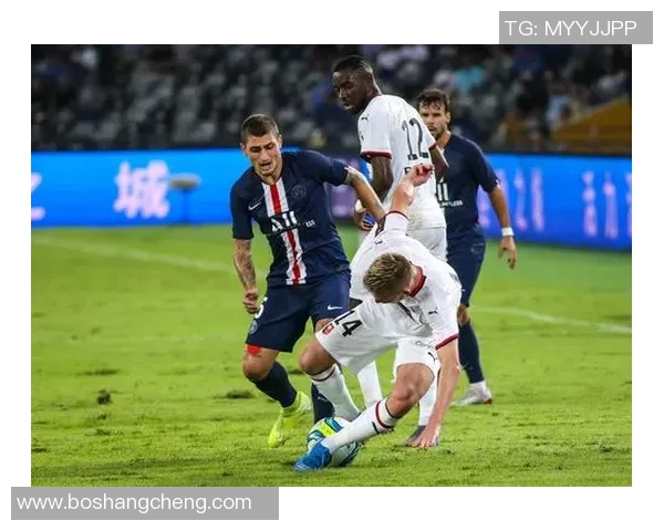 第戒与摩那哥的较量：一场足球战术与激情的巅峰对决