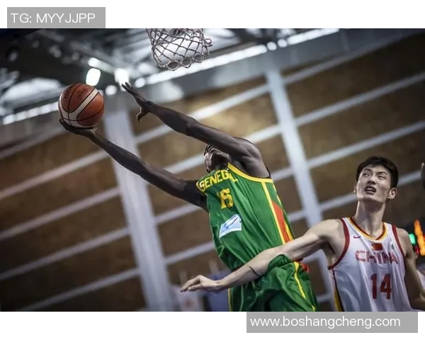 英格兰U19青年队迎战希腊队力争胜利展现实力 英格兰U19青年队迎战希腊队力争胜利展现实力