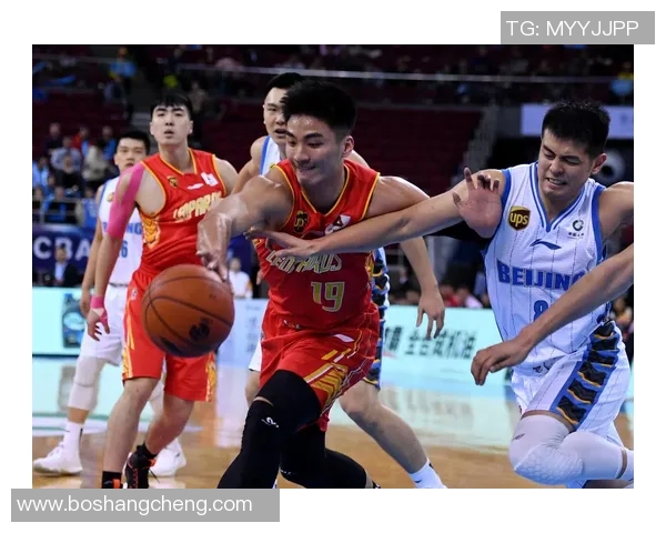 赵岩昊的篮球之路：从青涩少年到CBA明星的成长历程与辉煌成就